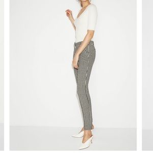 Express- Mid Rise Gingham Columnist Pant!
